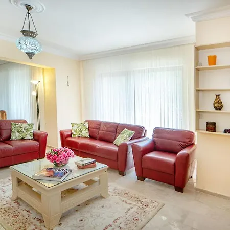Otel Oeluedenizde Bir